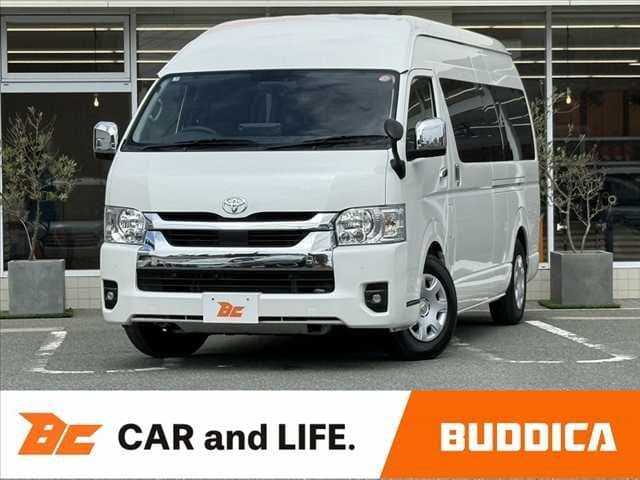 TOYOTA HIACE wagon