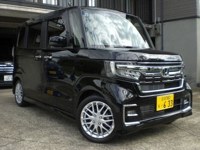 HONDA N BOX CUSTOM