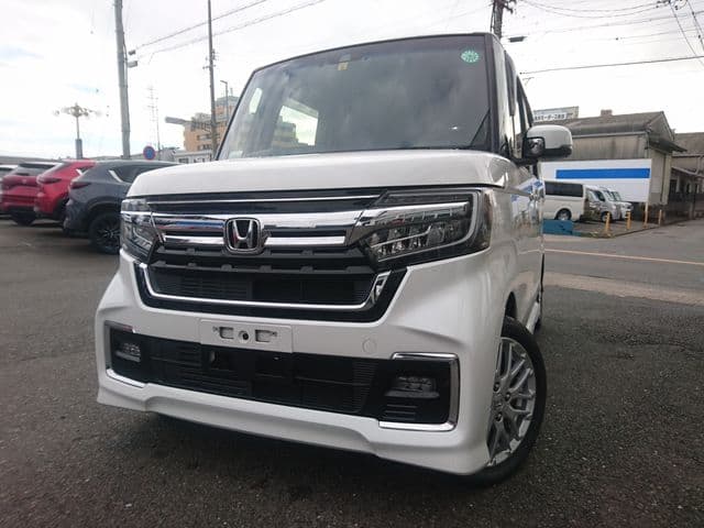 HONDA N BOX CUSTOM