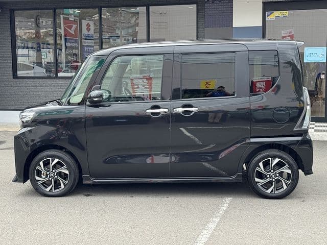 Car thumbnail 2
