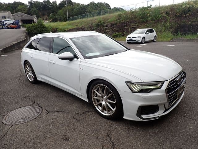 Car thumbnail 4