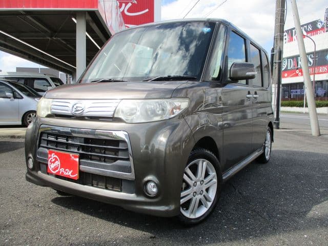 DAIHATSU TANTO CUSTOM