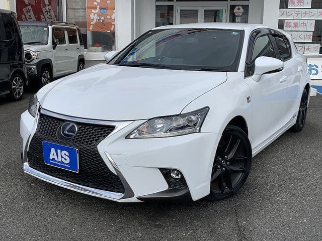 TOYOTA LEXUS CT200h