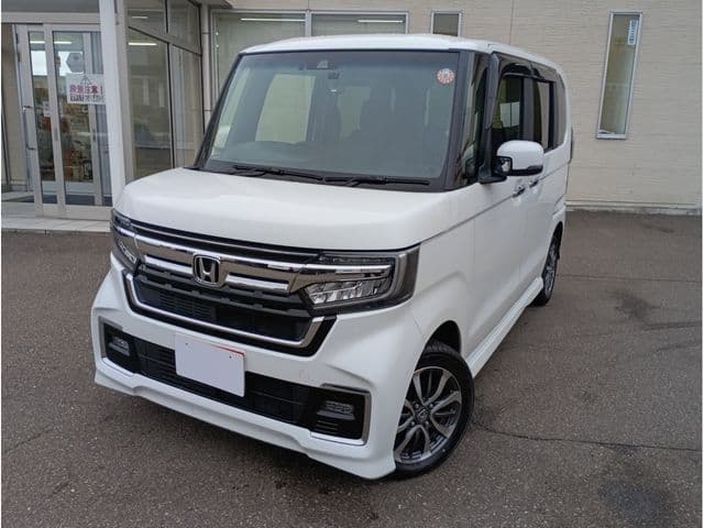 HONDA N BOX CUSTOM 4WD