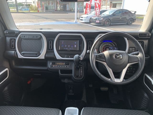 Car thumbnail 3