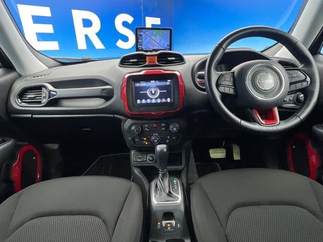 Car thumbnail 2