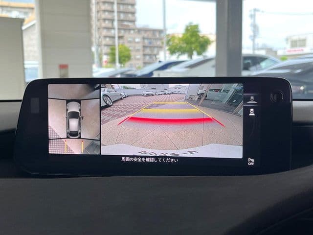 Car thumbnail 4