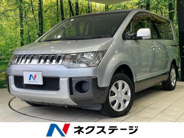 MITSUBISHI DELICA D:5 2WD