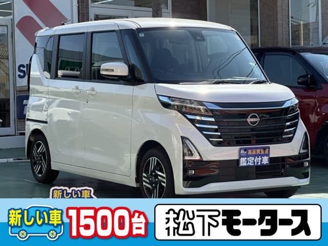 NISSAN ROOX