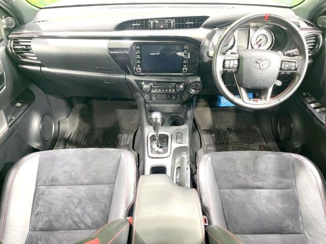 Car thumbnail 2