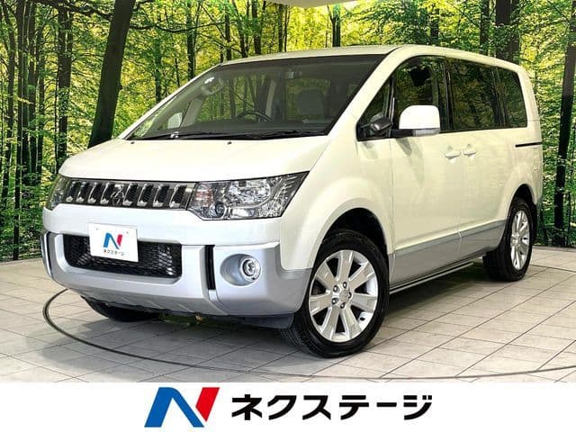 MITSUBISHI DELICA D:5 4WD