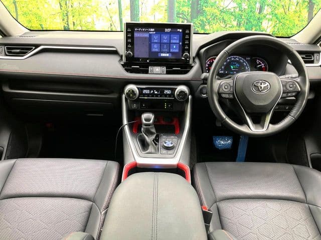 Car thumbnail 2