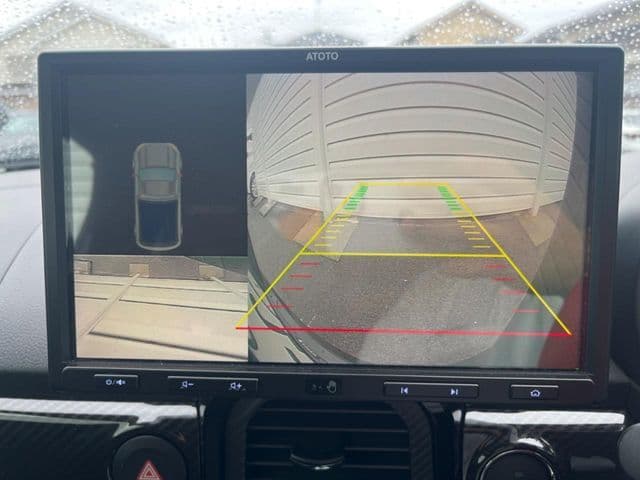Car thumbnail 4