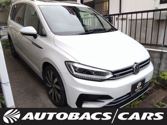 VOLKSWAGEN VOLKSWAGEN GOLF TOURAN