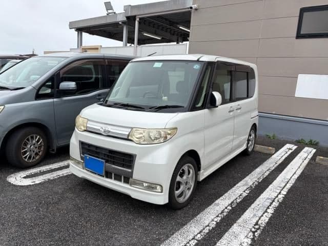 DAIHATSU TANTO CUSTOM