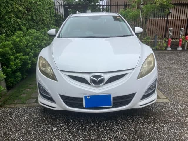 Car image 1