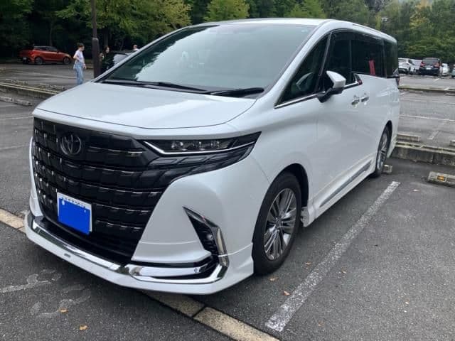 TOYOTA ALPHARD