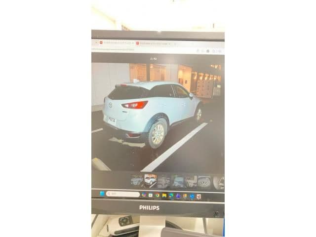 Car thumbnail 2