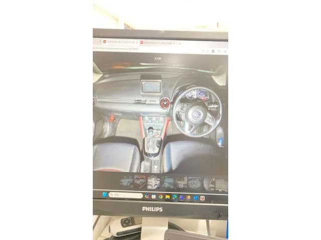 Car thumbnail 3