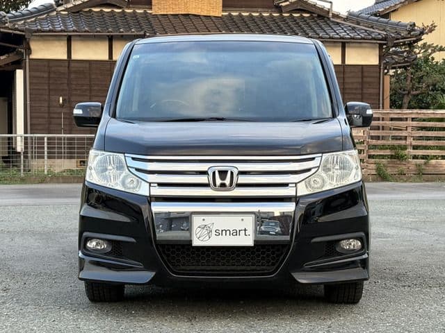Car thumbnail 3