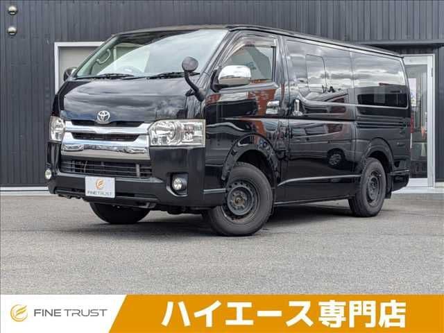 TOYOTA HIACE van 4WD