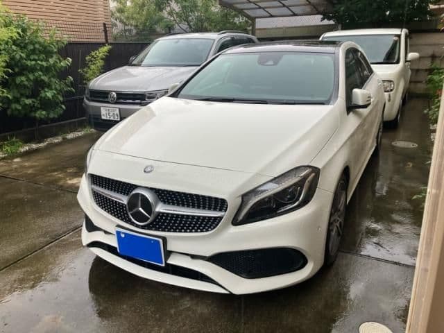 Car thumbnail 2