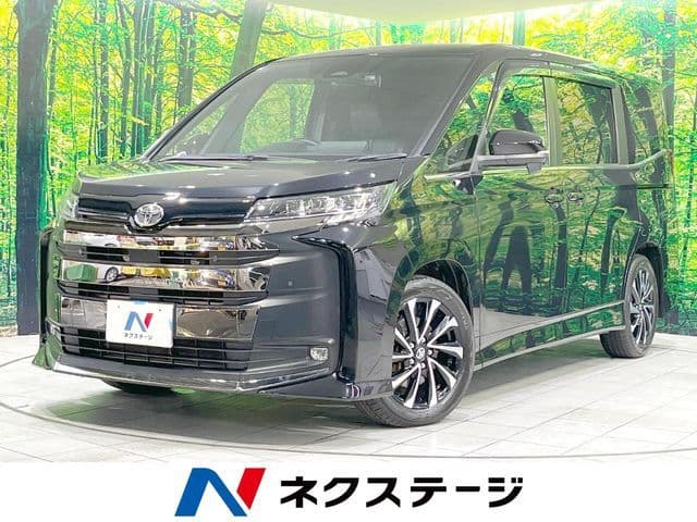 TOYOTA NOAH