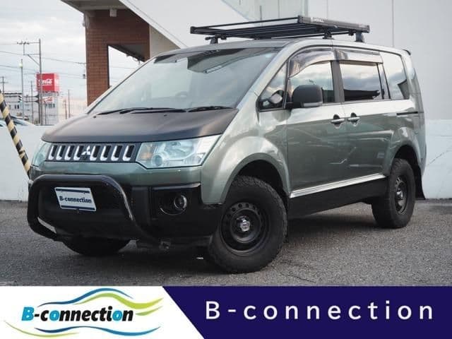 MITSUBISHI DELICA D:5 4WD