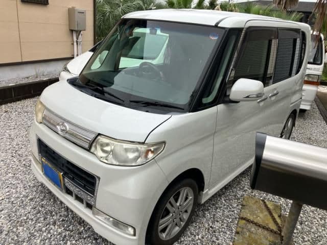 Car thumbnail 3