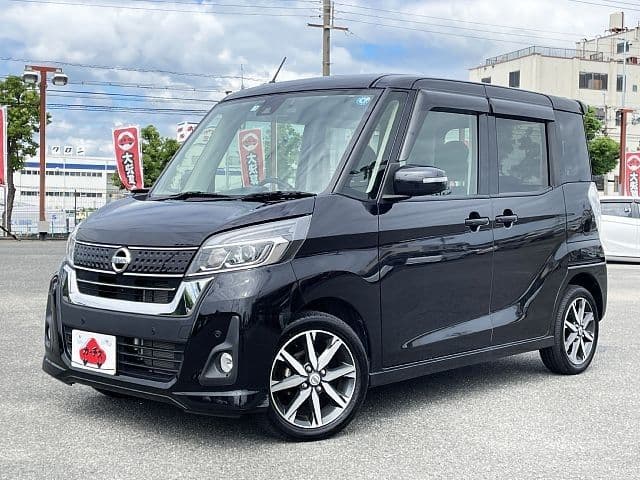 NISSAN DAYZ ROOX
