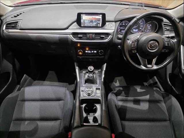 Car thumbnail 3
