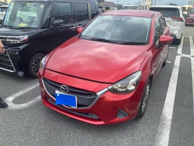 Car thumbnail 2