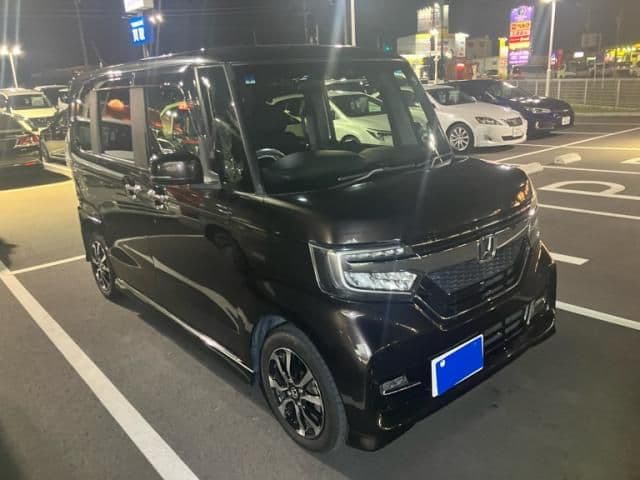 HONDA N BOX CUSTOM
