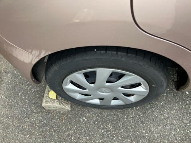 Car thumbnail 4