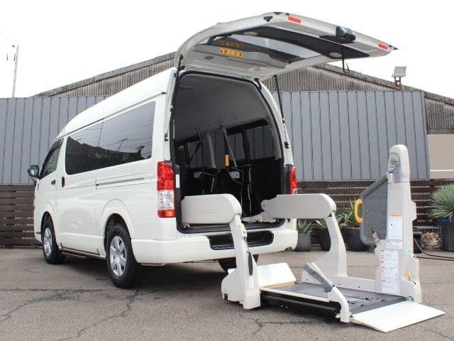 TOYOTA HIACE van 4WD