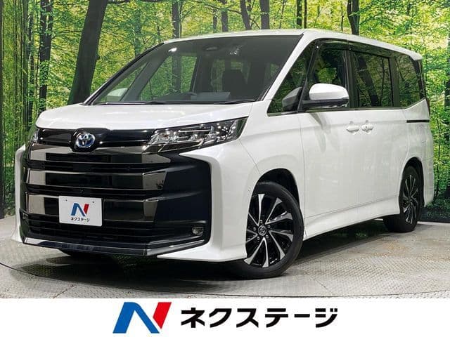 TOYOTA NOAH HYBRID