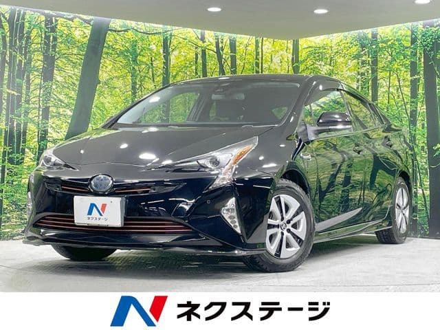 TOYOTA PRIUS 4WD