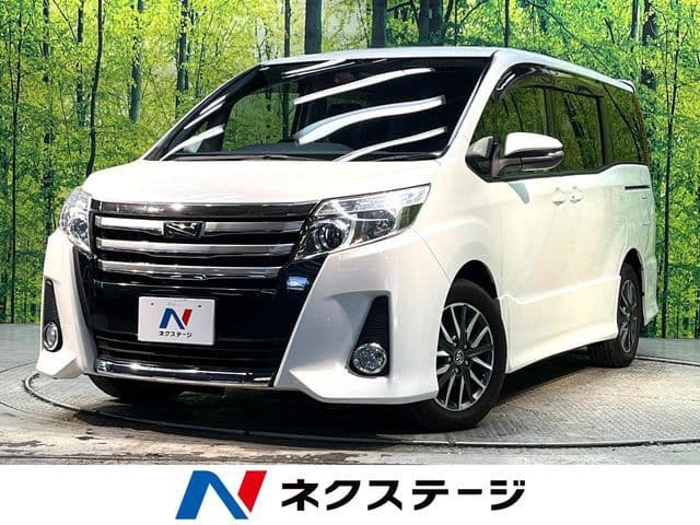 TOYOTA NOAH