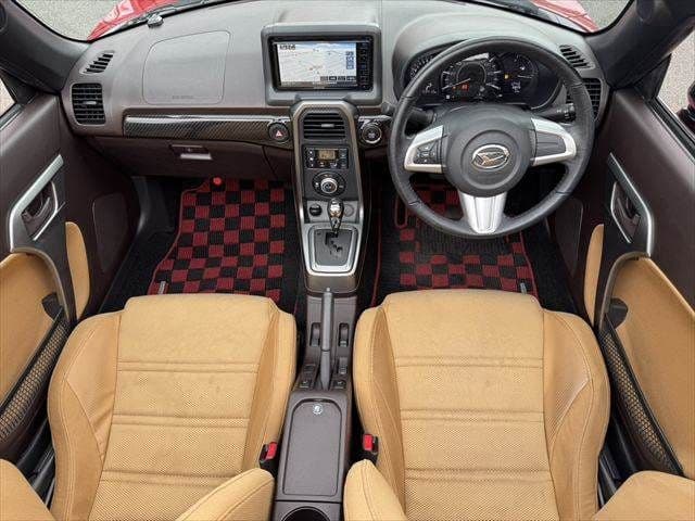 Car thumbnail 3