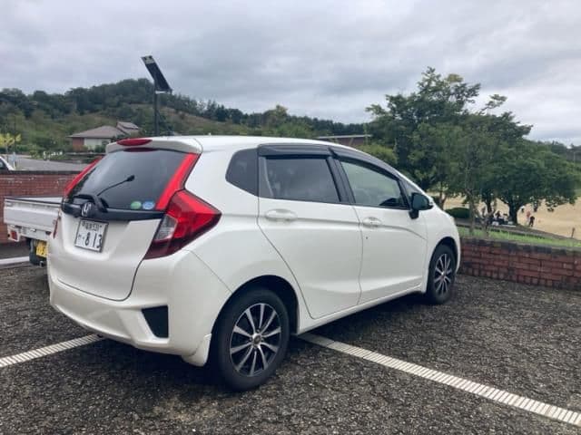 Car thumbnail 4