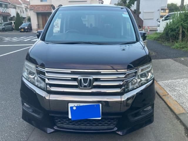 HONDA STEPWAGON SPADA