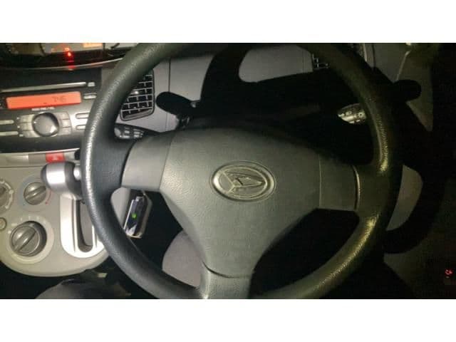 Car thumbnail 4