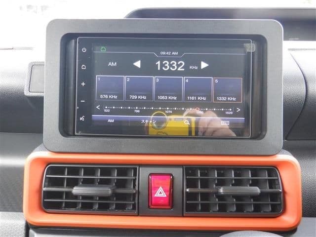 Car thumbnail 3