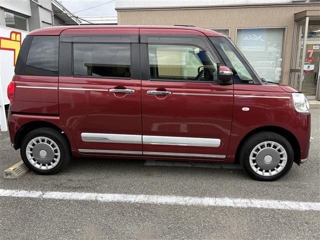 Car thumbnail 4