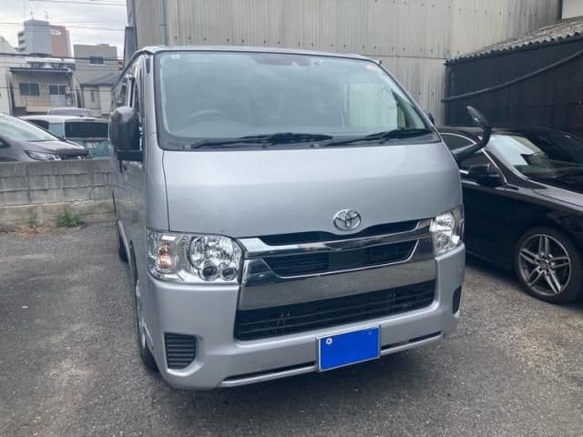 TOYOTA HIACE van 2WD