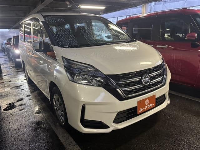 NISSAN SERENA  WG