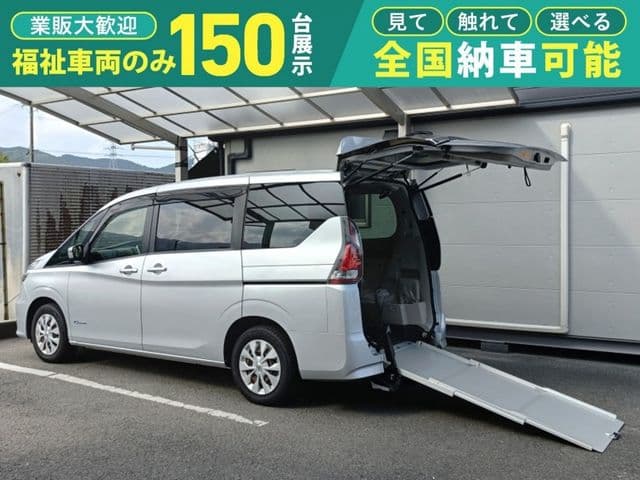 NISSAN SERENA  S-HYBRID