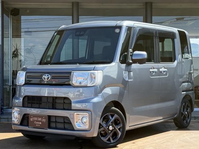 TOYOTA PIXIS MEGA