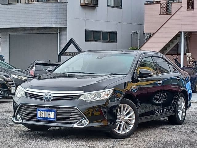 TOYOTA CAMRY HYBRID