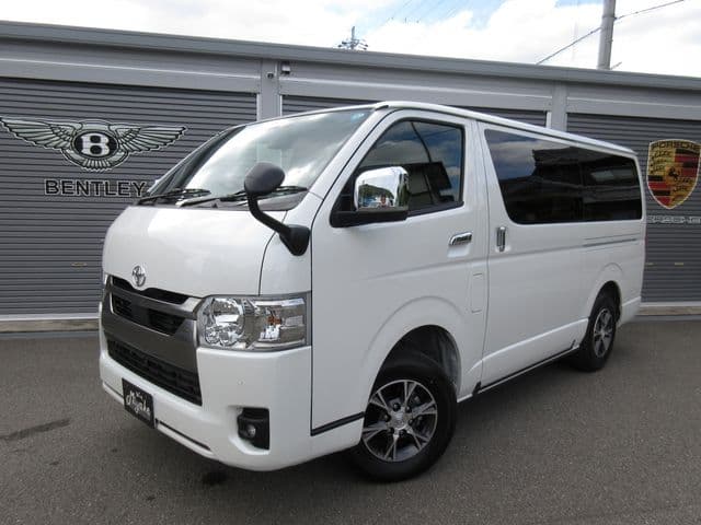 TOYOTA HIACE van 4WD